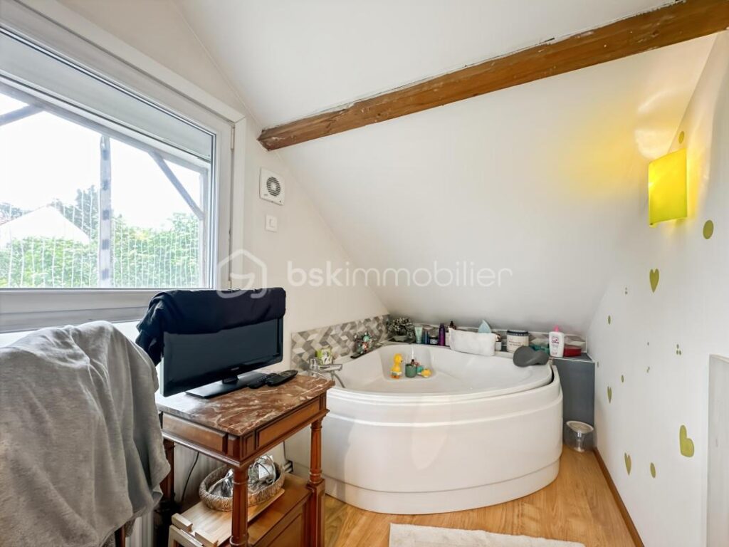 Maison individuelle sur sous-sol total – 4 pièces – 3 chambres – 90 m²