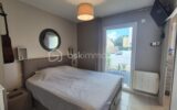 A VENDRE VILLA DEUX FACES TRAVERSANTE DE 94M² SUR TERRAIN DE 214M² A LATOUR BAS ELNE – TROIS CHAMBRES – DEUX PIECES D EAU – DEUX TOILETTES – GARAGE TRAVERSANT – 5 pièces – 3 chambres – 87 m²