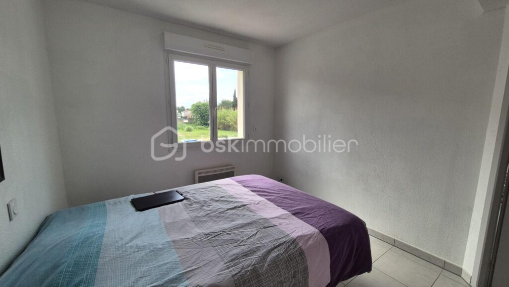 A VENDRE APPARTEMENT T2 CABINE DE 44M² A SAINT CYPRIEN – COTE VILLAGE – EN IMPASSE – TERRASSE – PARKIG PRIVE – LIBRE DE TOUTE OCCUPATION – VUE DEGAGEE – 2 pièces – 1 chambre – 44 m²
