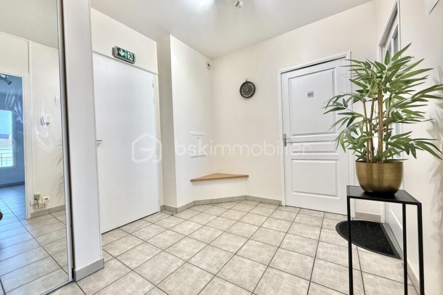 Appartement à vendre à Chassieu