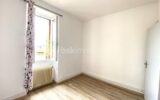 Appartement T4 rénové – 78 m² – Dernier étage – Proximité immédiate centre-ville Saint-Affrique – 4 pièces – 3 chambres – 78 m²
