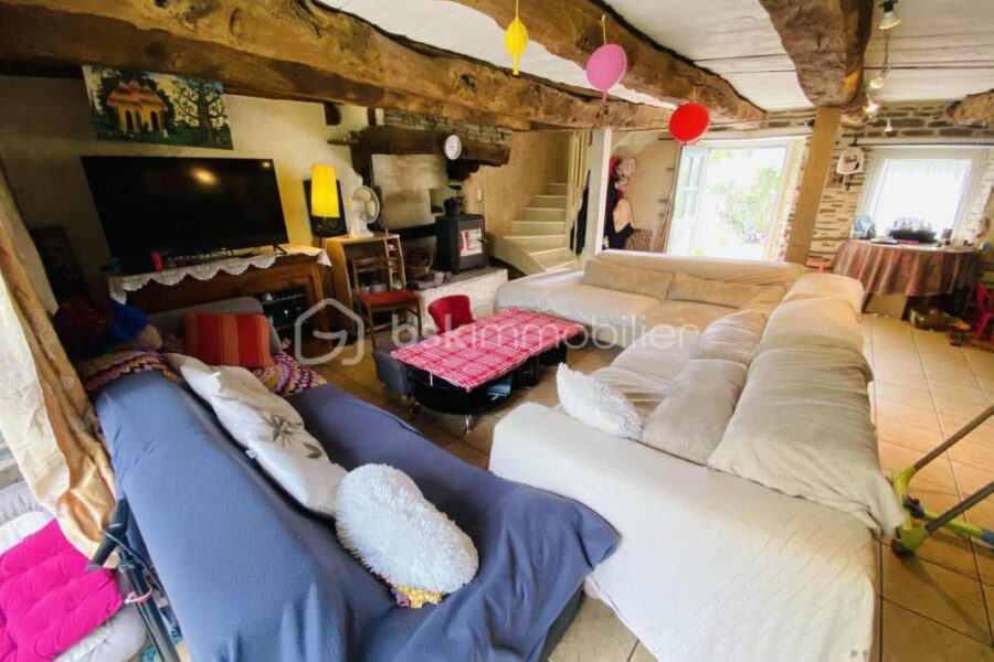 Maison à vendre à Loyat