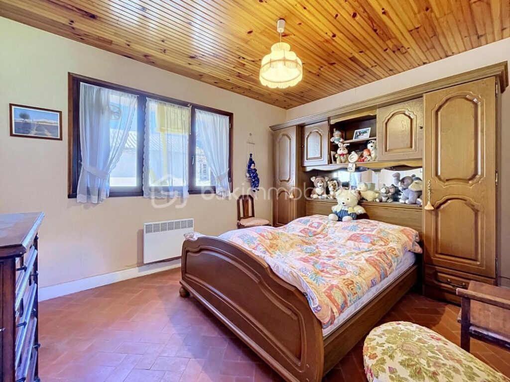 Maison de village traversante avec vue sur la Plaine – Caille (06750) – 4 pièces – 2 chambres – 63 m²