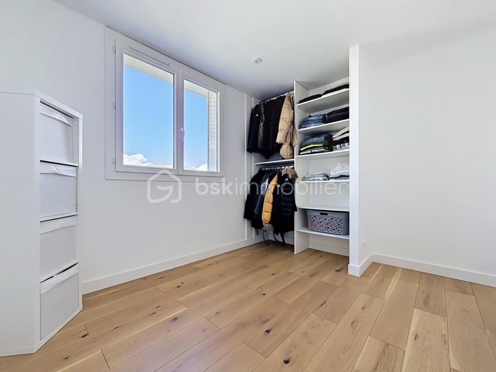Appartement T3 de 53m2 avec balcon + cave – 3 pièces – 2 chambres – 53 m²