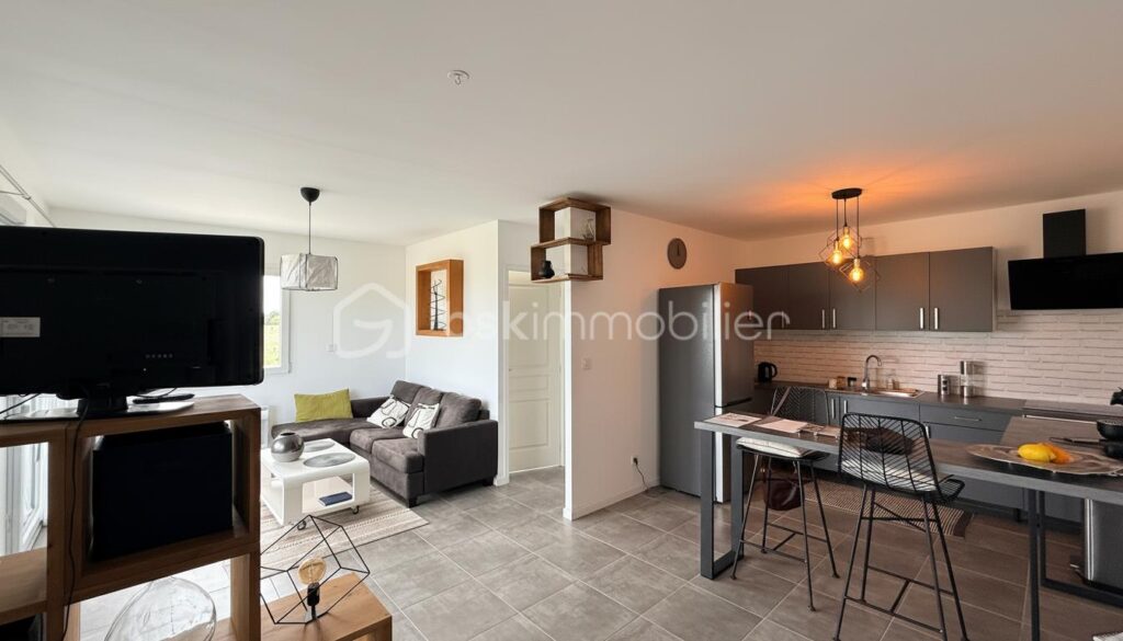 T3 de 60 m2 à 10 minutes de PEZENAS – 3 pièces – 2 chambres – 60 m²