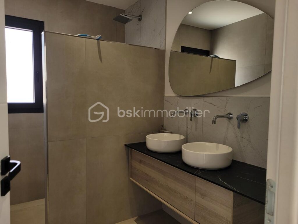 Villa moderne évolutive avec vue panoramique – 5 pièces – 3 chambres – 138 m²