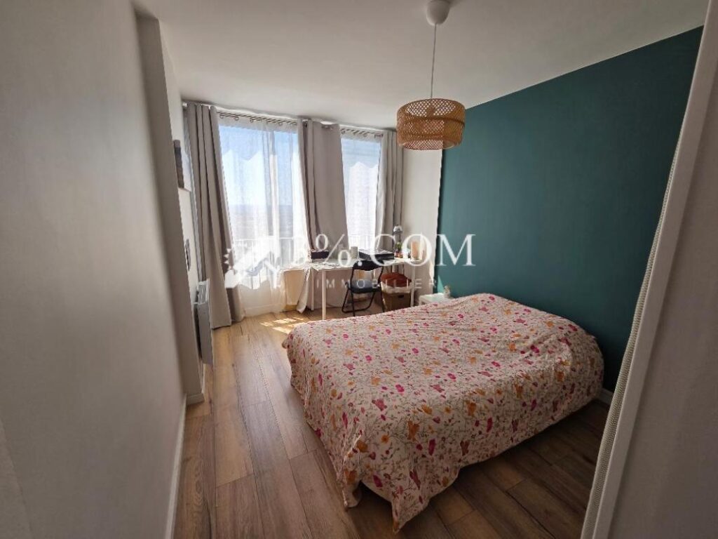 3%.COM MARSEILLE VOUS PROPOSE 13009 – LA ROUVIERE LOCATION D – 2 pièces – 1 chambre – 39 m²