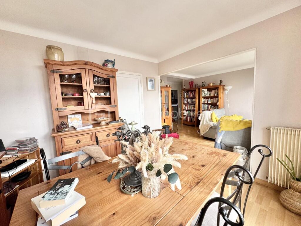 Appartement lumineux au cœur de Béziers avec vue dégagée – 3 pièces – 2 chambres – 70 m²