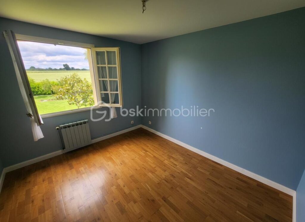 Maison familiale entretenue avec soin – 125 m² habitables – environnement calme et verdoyant – 6 pièces – 3 chambres – 125 m²
