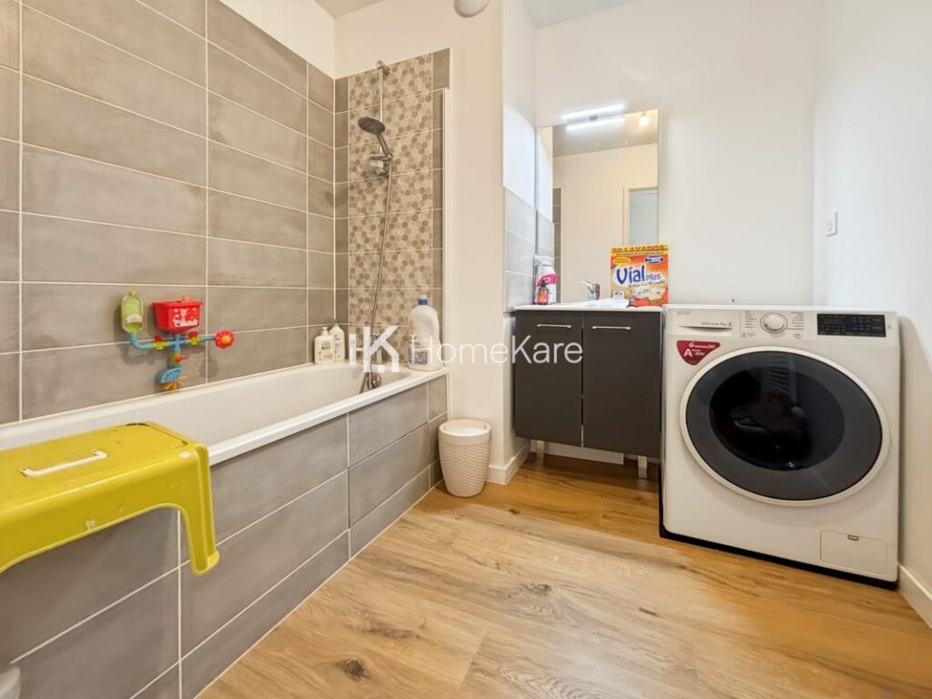 RARE SUR LE SECTEUR: VOUS N&rsquo;AVEZ PLUS QU&rsquo;A POSER LES VALISES ! – 4 pièces – 3 chambres – 90 m²