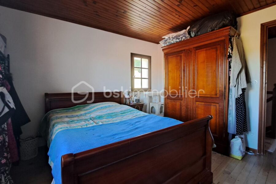 Maison à vendre à Tocane saint apre