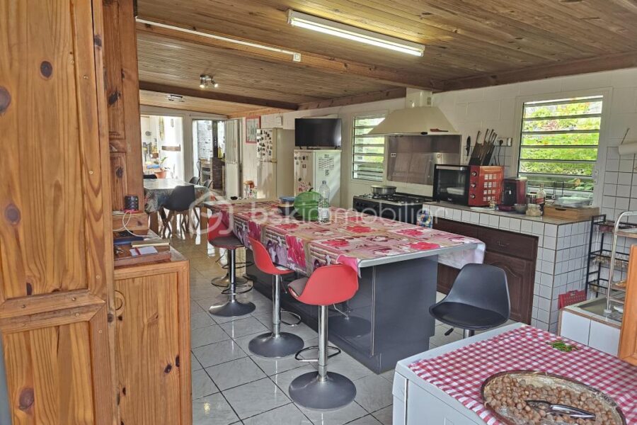 Maison à vendre à Sainte suzanne