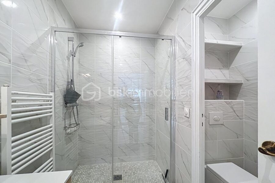 Appartement à vendre à L hay les roses