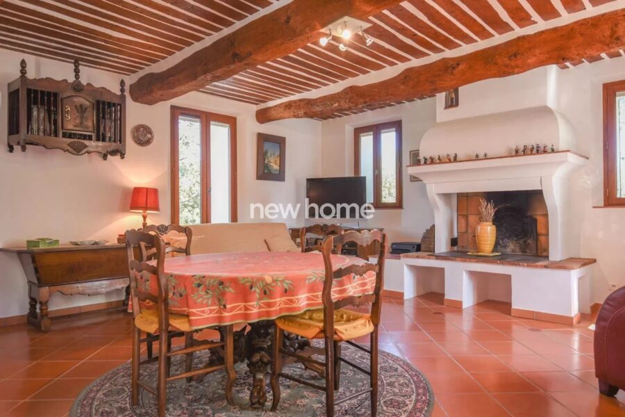 Maison à vendre à Carcès
