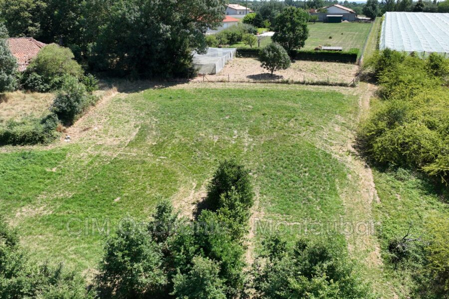 Terrain à vendre à Moissac