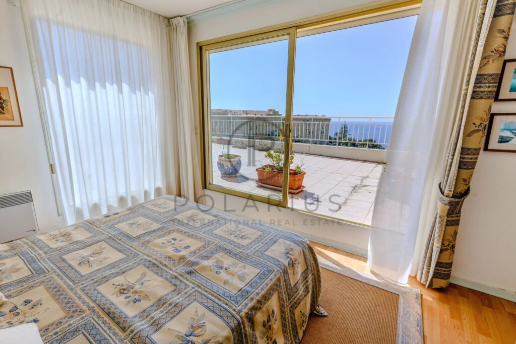 Penthouse hors marché | Cap d’Ail | Vues exceptionnelles sur la mer – 4 pièces – 2 chambres – 95 m²