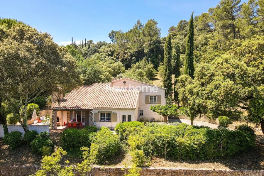 Maison à vendre à Le thoronet
