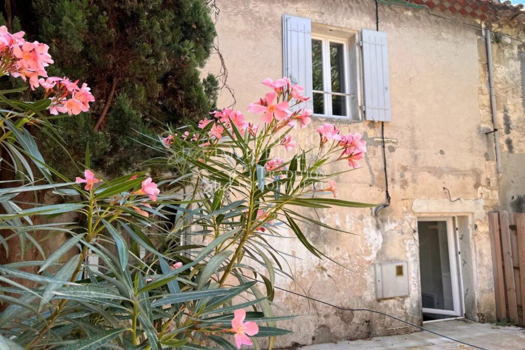vente maison 5 Pièce(s) – 5 pièces – 3 chambres – 100.00 m²