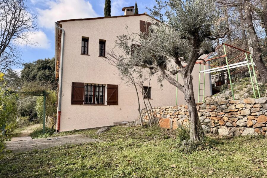 Maison à vendre à Seillans