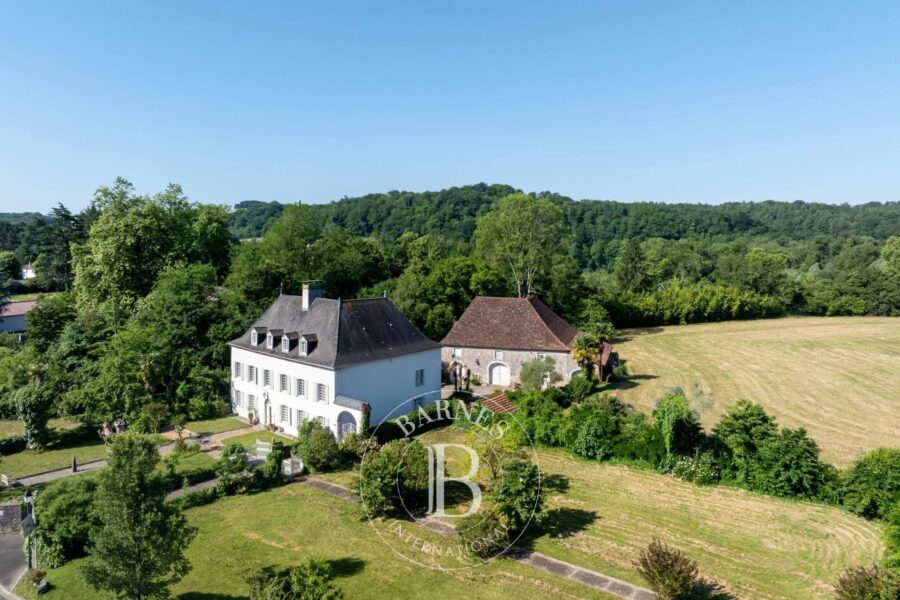 Maison à vendre à Sauveterre-de-béarn