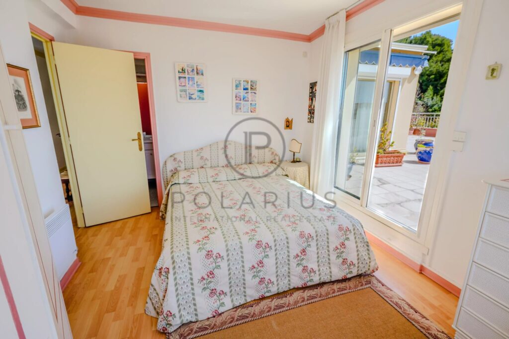 Penthouse hors marché | Cap d’Ail | Vues exceptionnelles sur la mer – 4 pièces – 2 chambres – 95 m²