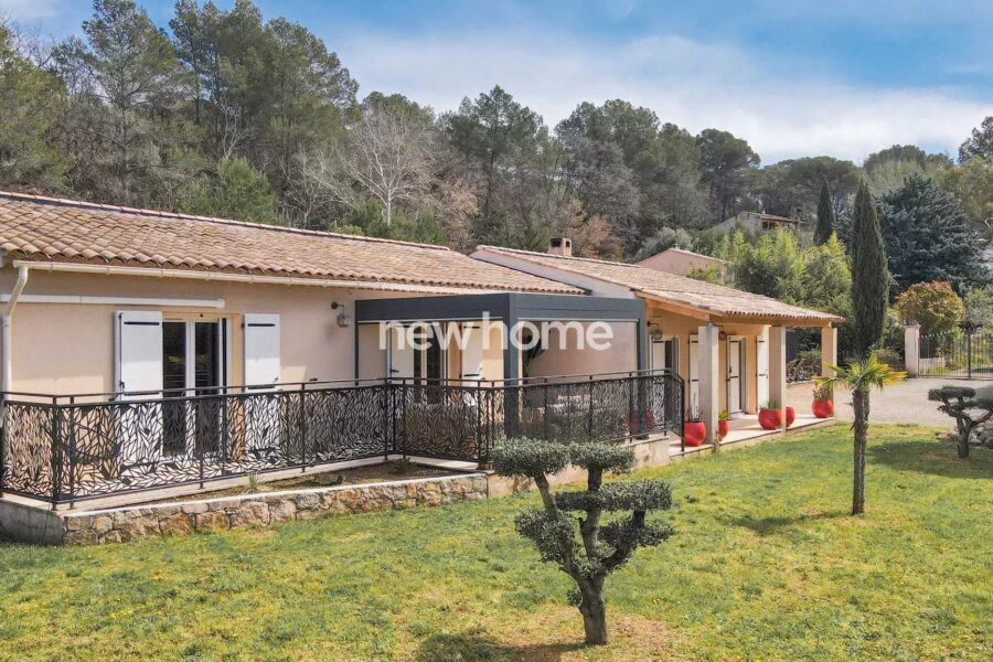 Maison à vendre à Villecroze