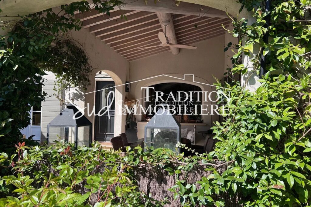 vente maison 8 Pièce(s) – 8 pièces – NR chambres – 191.00 m²