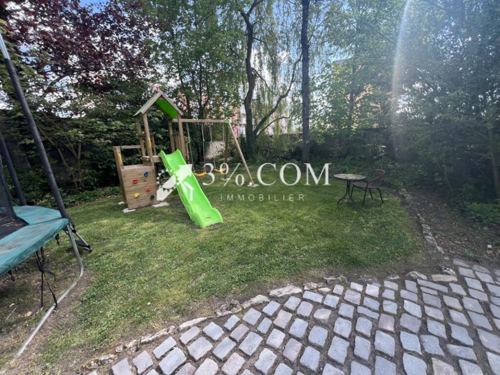 Maison de caractère de 1900 +Terrain 1300 m2 54300 Lunévill – 6 pièces – 3 chambres – 125 m²