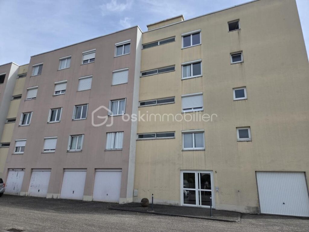 Appartement coup de cœur T4 de 88 m² – Lumineux, calme et idéalement situé – 4 pièces – 3 chambres – 86 m²