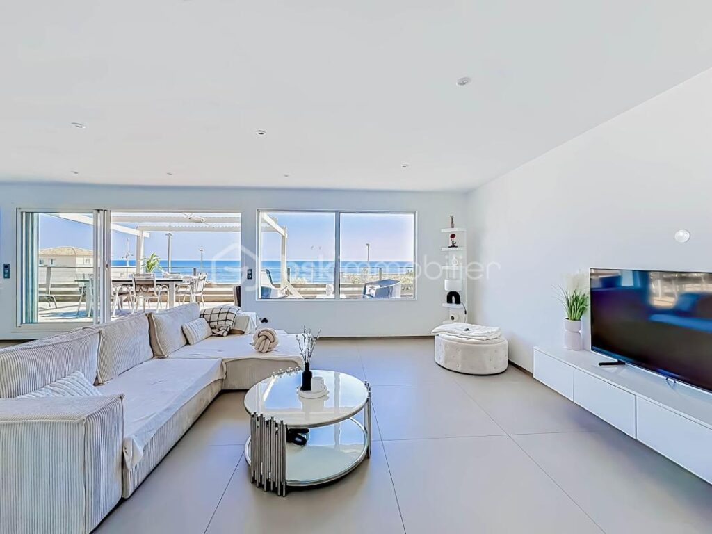 UNIQUE *** Magnifique Appartement T5 de 160m2 avec terrasse de 50m2 Vue Mer à PALAVAS *** – 5 pièces – 3 chambres – 160 m²