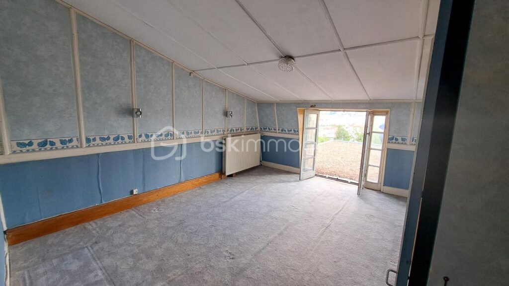 Maison de ville – 4 pièces – 2 chambres – 98 m²