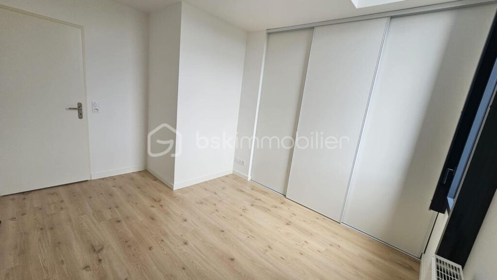 Maison Duplex T5 Neuve avec Jardin et Garage – Le Taillan-Médoc – 5 pièces – 4 chambres – 91 m²