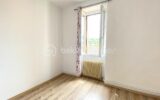 Appartement T4 rénové – 78 m² – Dernier étage – Proximité immédiate centre-ville Saint-Affrique – 4 pièces – 3 chambres – 78 m²