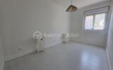 Pavillon de plain pied avec sous sol – 4 pièces – 2 chambres – 90 m²