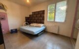 Maison familiale avec piscine et dépendance sur 1000m2 de terrain – 6 pièces – 4 chambres – 160 m²