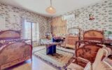 *** MAISON DE CARACTÈRE DE 230M2 AVEC CAVE ET PARKING – ARLES *** – 9 pièces – 6 chambres – 230 m²