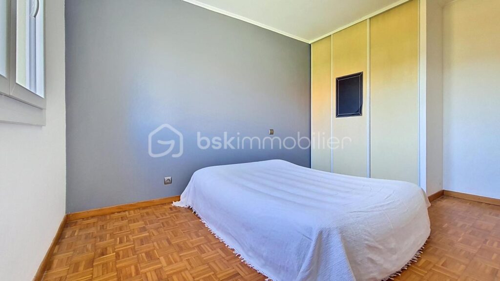 VILLA 4 FACES – VUE SUR LE CANIGOU – 4 CHAMBRES – PISCINE – GARAGE – 6 pièces – 4 chambres – 155 m²