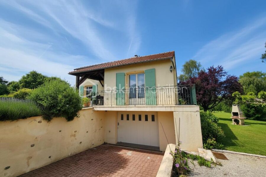 Maison à vendre à Rouille