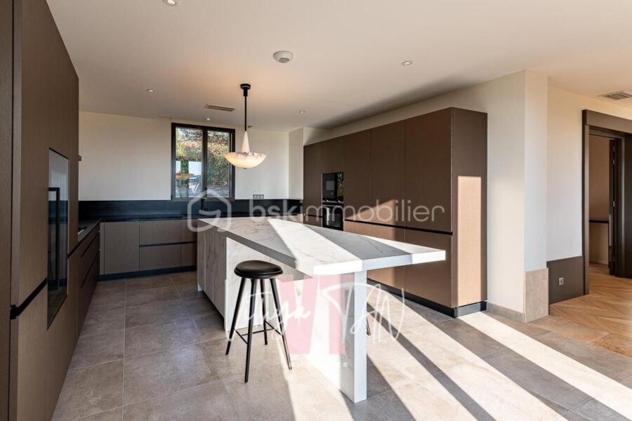 Maison à vendre à Magny le hongre