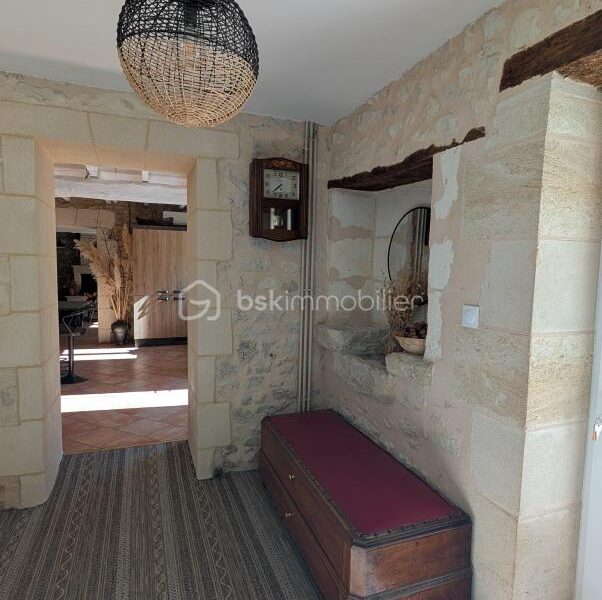 Maison à vendre à Villegouge
