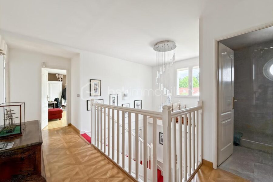 Maison à vendre à Saint germain les corbeil — Vue parc & jardin — photo 9