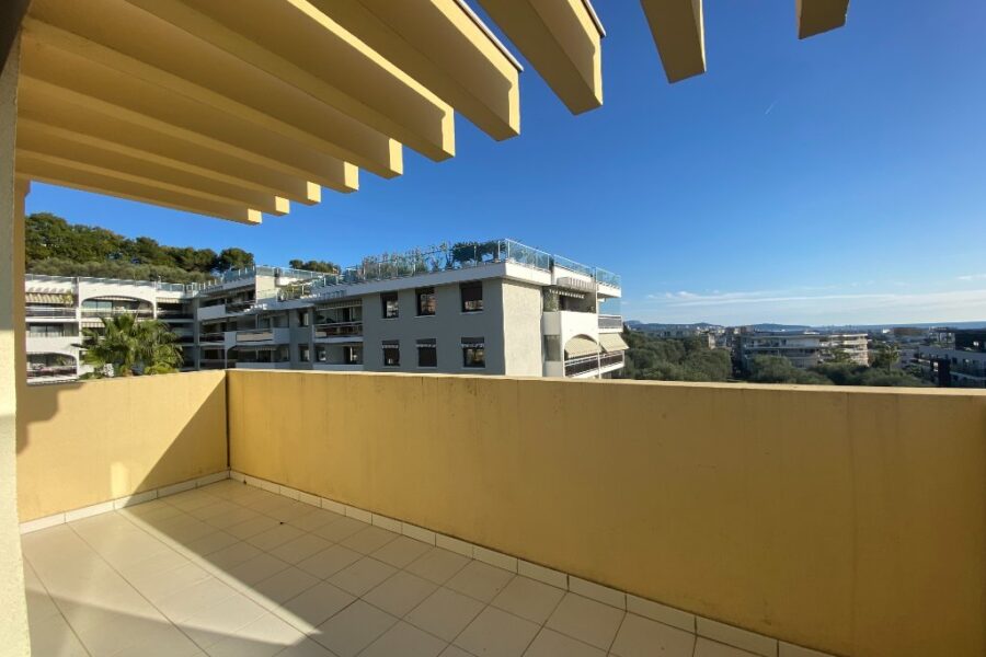 Appartement à louer à Saint laurent du var