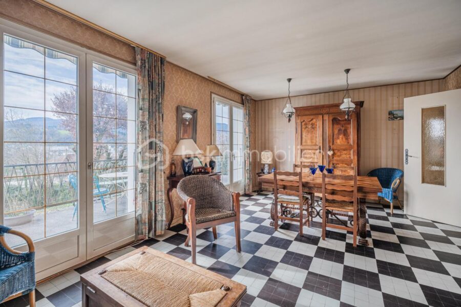 Maison à vendre à Sales