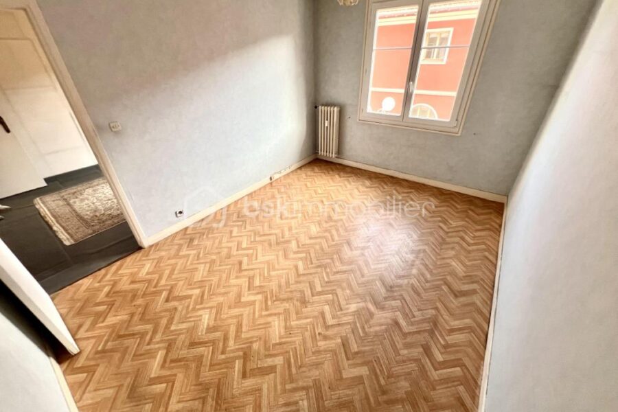 Appartement à vendre à Nice — Vue sur la ville — photo 9