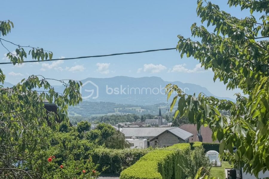 Maison à vendre à Entrelacs