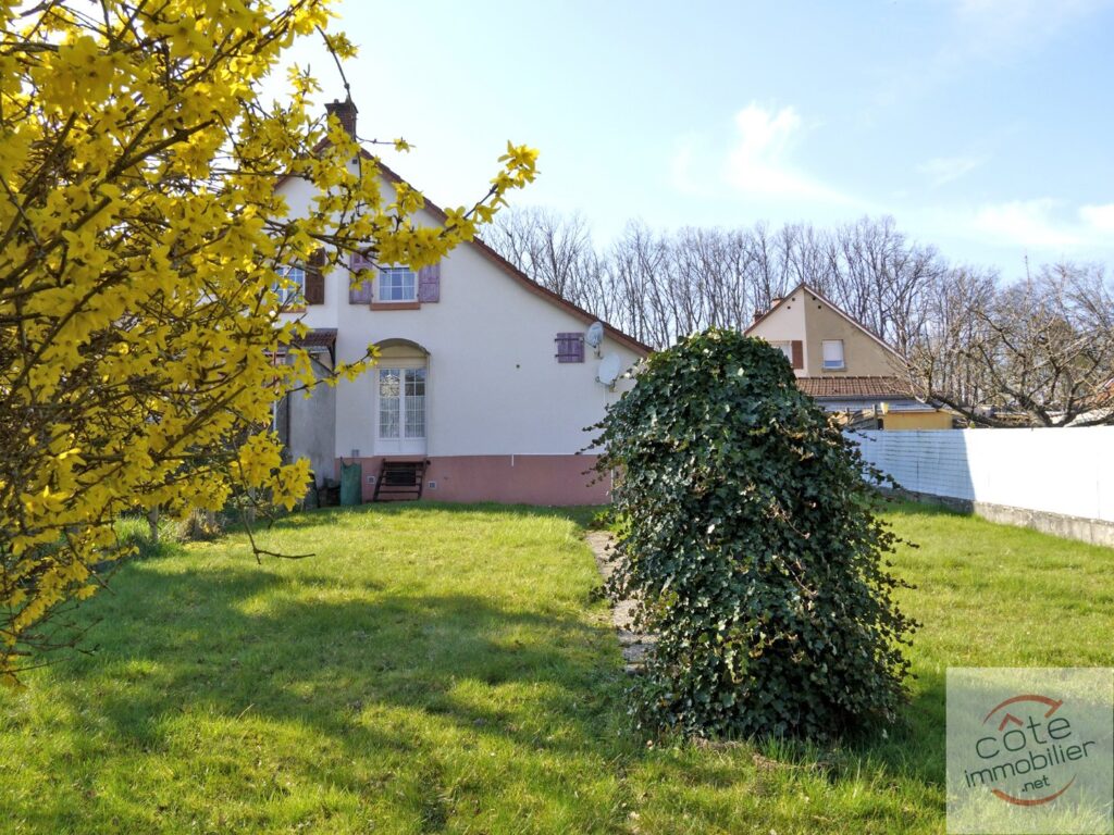 Maison jumelée – 3 pièces – 2 chambres – 89 m²