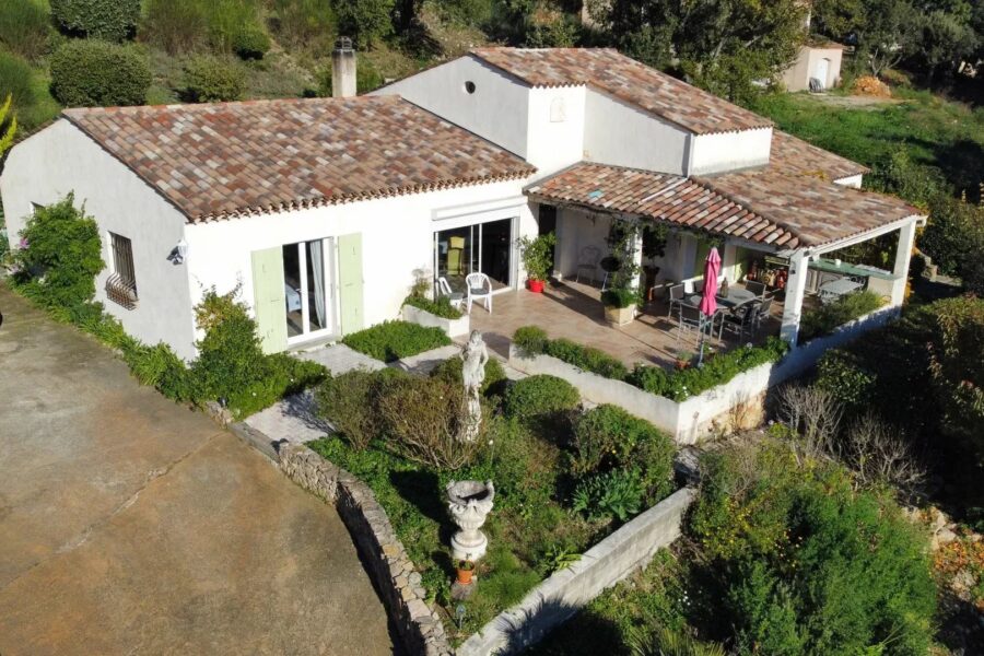 Maison à vendre à Seillans — Vue montagne — photo 6