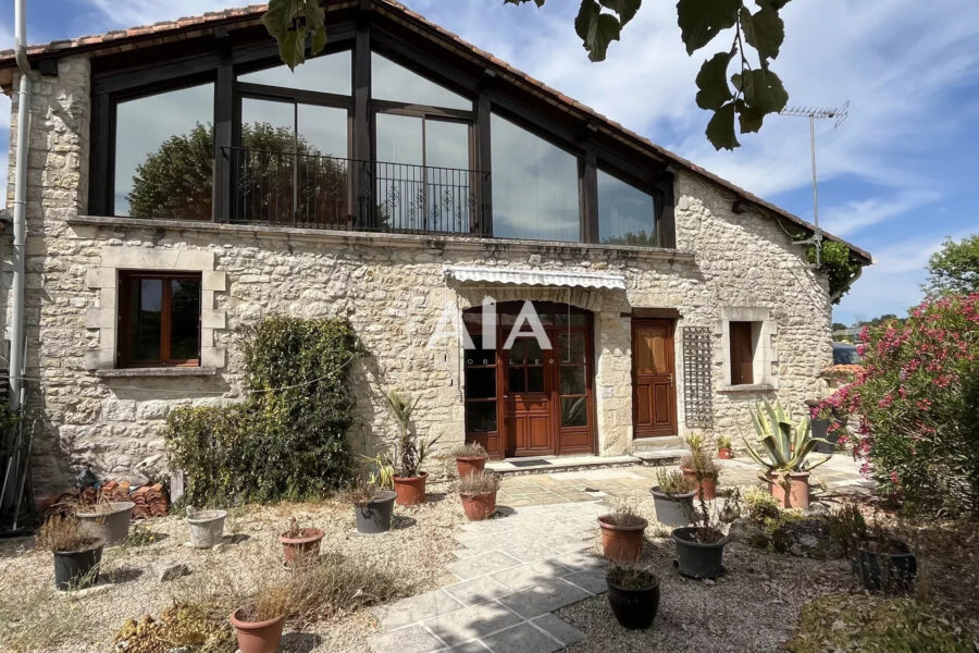 Maison à vendre à Fontenille