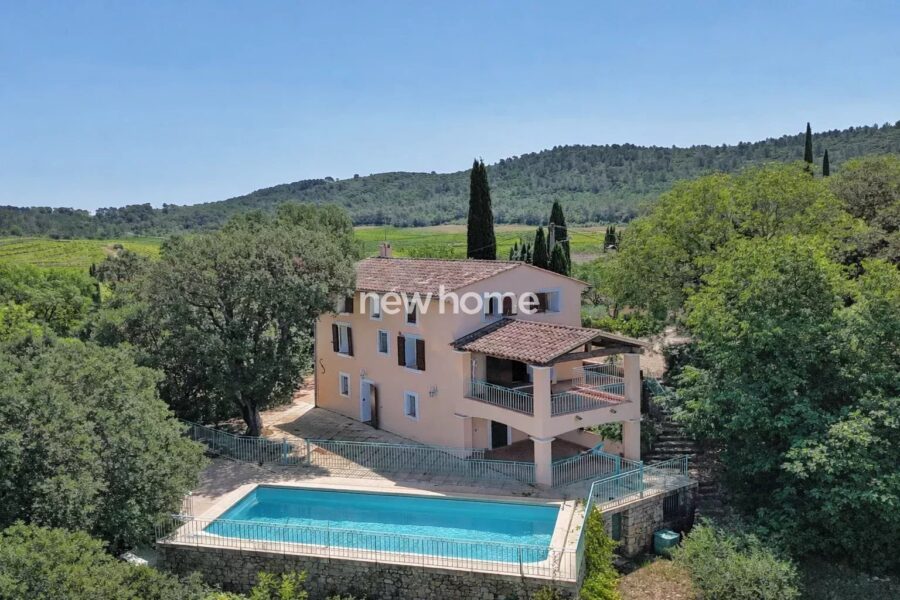 Maison à vendre à Carcès
