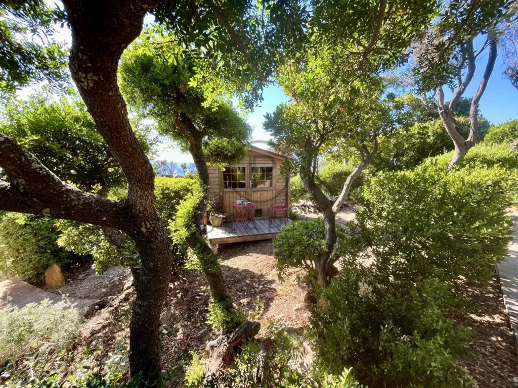 Charmante villa avec vue mer sur l&rsquo;Île du Levant – 4 pièces – 3 chambres – 120.5 m²